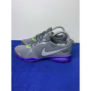Nike TR2 H2O Repel Women size 7.5